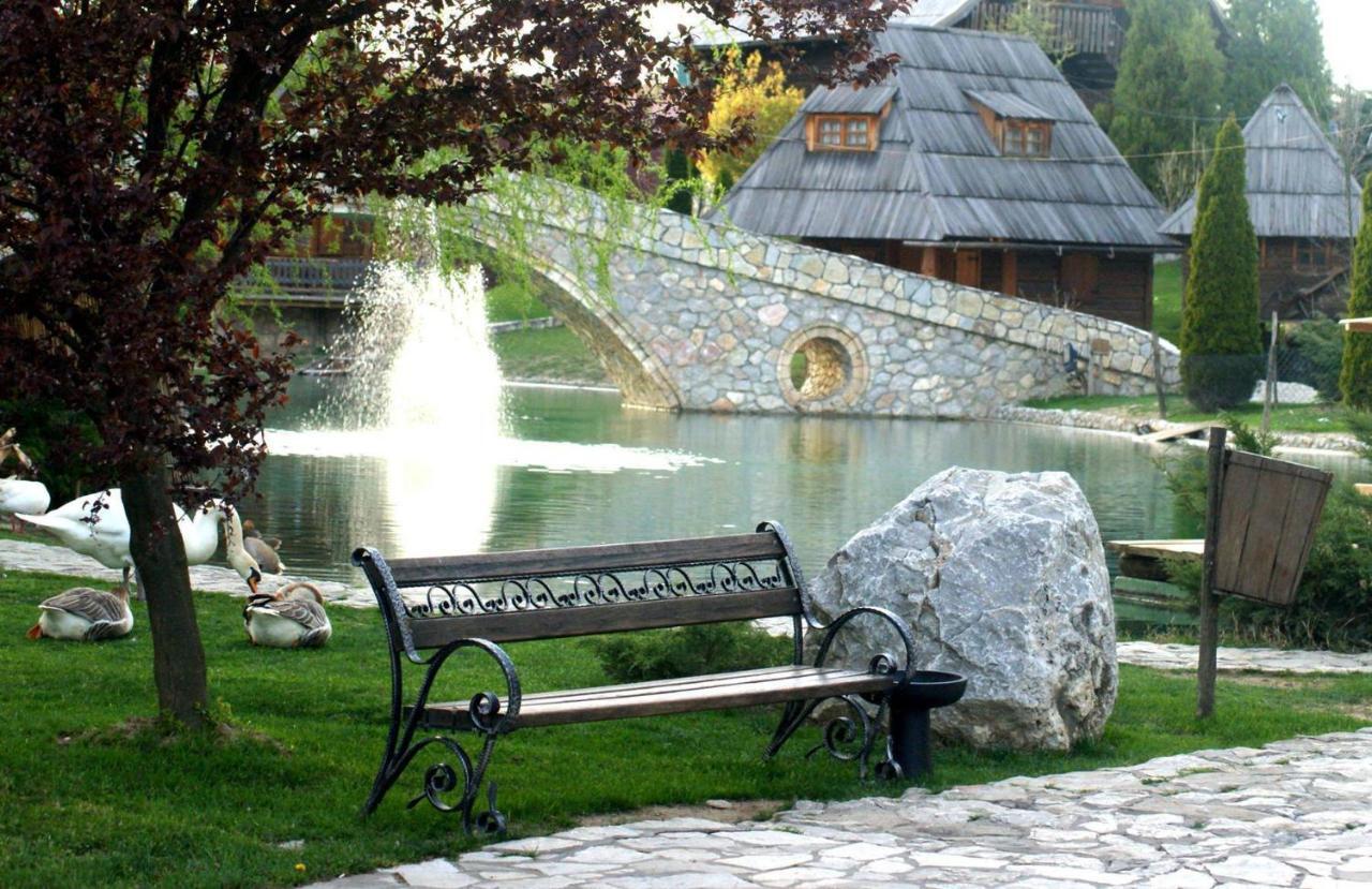 Ethno Village Stanisici Bijeljina Exterior photo