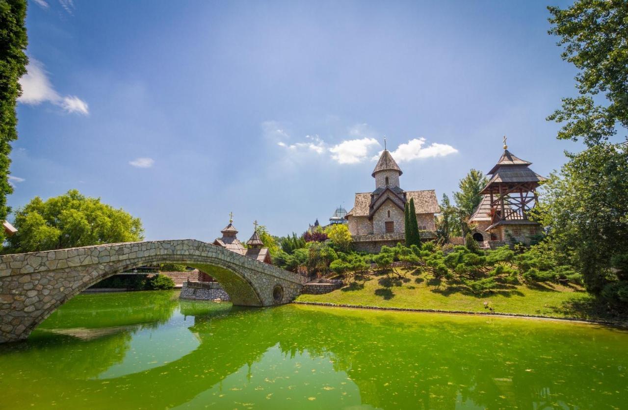 Ethno Village Stanisici Bijeljina Exterior photo